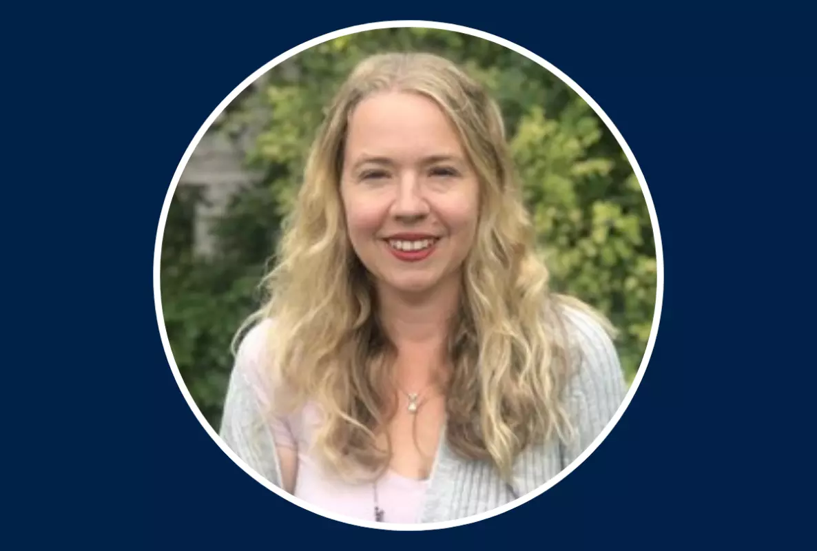 Professor Elizabeth Wonnacott